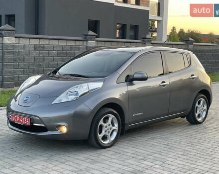 Серый Ниссан Лиф, объемом двигателя 0 л и пробегом 121 тыс. км за 6950 $, фото 1 на Automoto.ua