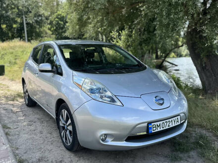 Ниссан Лиф 2014 в Сумах на Automoto.ua Серый Ниссан Лиф, объемом двигателя 0 л и пробегом 176 тыс. км за 5999 $, фото 1 на Automoto.ua