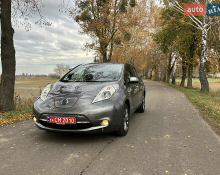 Сірий Ніссан Ліф, об'ємом двигуна 0 л та пробігом 138 тис. км за 5950 $, фото 1 на Automoto.ua