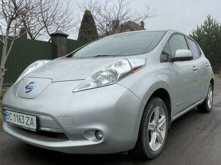 Серый Ниссан Лиф, объемом двигателя 0 л и пробегом 106 тыс. км за 5700 $, фото 1 на Automoto.ua