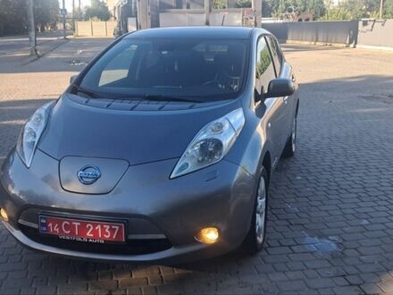 Сірий Ніссан Ліф, об'ємом двигуна 0 л та пробігом 153 тис. км за 6499 $, фото 1 на Automoto.ua