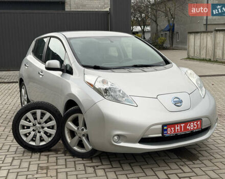 Серый Ниссан Лиф, объемом двигателя 0 л и пробегом 134 тыс. км за 6499 $, фото 1 на Automoto.ua