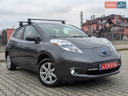 Сірий Ніссан Ліф, об'ємом двигуна 0 л та пробігом 146 тис. км за 5999 $, фото 1 на Automoto.ua
