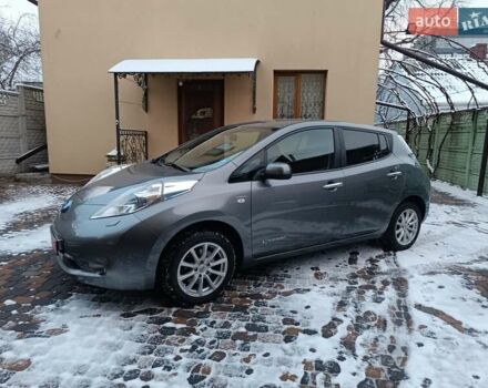 Серый Ниссан Лиф, объемом двигателя 0 л и пробегом 94 тыс. км за 7350 $, фото 1 на Automoto.ua