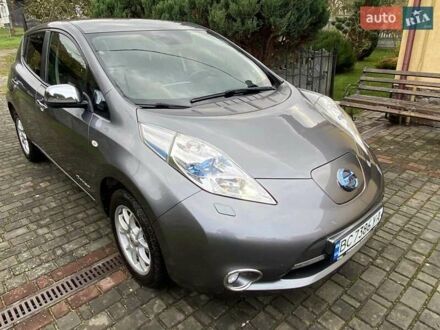 Сірий Ніссан Ліф, об'ємом двигуна 0 л та пробігом 105 тис. км за 7500 $, фото 1 на Automoto.ua