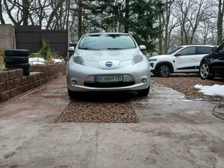 Серый Ниссан Лиф, объемом двигателя 0 л и пробегом 122 тыс. км за 6900 $, фото 1 на Automoto.ua