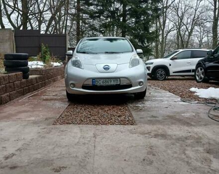 Серый Ниссан Лиф, объемом двигателя 0 л и пробегом 122 тыс. км за 6900 $, фото 1 на Automoto.ua