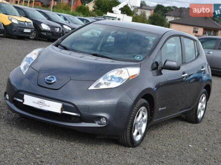 Серый Ниссан Лиф, объемом двигателя 0 л и пробегом 139 тыс. км за 5400 $, фото 1 на Automoto.ua