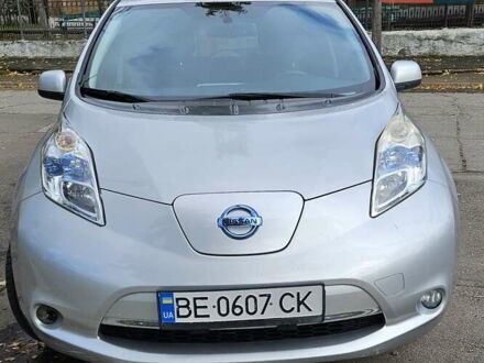 Ніссан Ліф 2014 у Миколаєві на Automoto.ua Сірий Ніссан Ліф, об'ємом двигуна 0 л та пробігом 126 тис. км за 7500 $, фото 1 на Automoto.ua