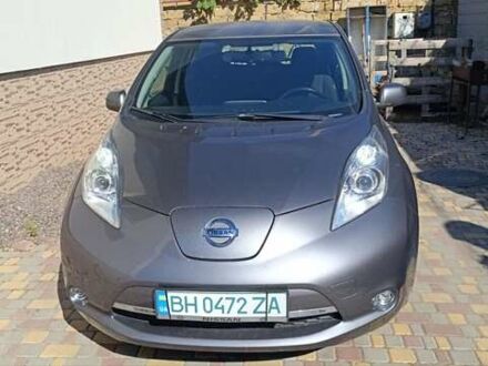 Сірий Ніссан Ліф, об'ємом двигуна 0 л та пробігом 171 тис. км за 7700 $, фото 1 на Automoto.ua