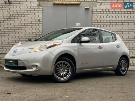 Серый Ниссан Лиф, объемом двигателя 0 л и пробегом 103 тыс. км за 5990 $, фото 1 на Automoto.ua