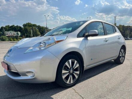 Серый Ниссан Лиф, объемом двигателя 0 л и пробегом 103 тыс. км за 7299 $, фото 1 на Automoto.ua