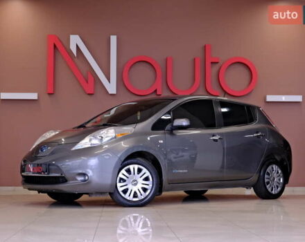 Сірий Ніссан Ліф, об'ємом двигуна 0 л та пробігом 162 тис. км за 7300 $, фото 1 на Automoto.ua