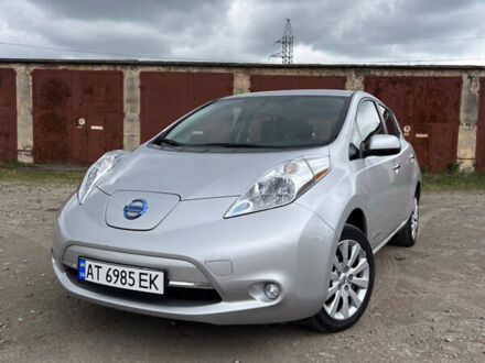 Серый Ниссан Лиф, объемом двигателя 0 л и пробегом 105 тыс. км за 11900 $, фото 1 на Automoto.ua