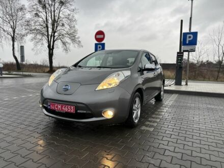 Серый Ниссан Лиф, объемом двигателя 0 л и пробегом 115 тыс. км за 5950 $, фото 1 на Automoto.ua