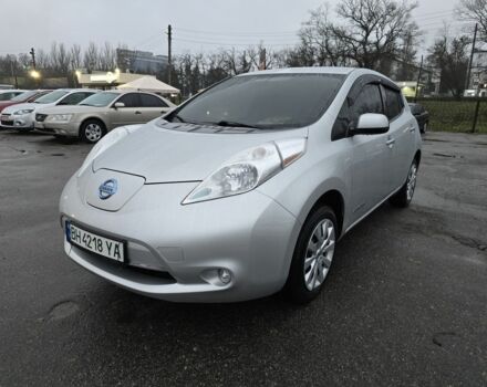 Серый Ниссан Лиф, объемом двигателя 0 л и пробегом 103 тыс. км за 6999 $, фото 1 на Automoto.ua