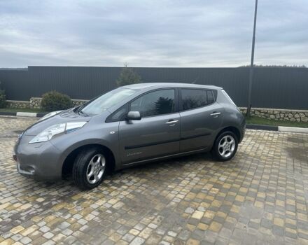 Сірий Ніссан Ліф, об'ємом двигуна 0 л та пробігом 91 тис. км за 7200 $, фото 1 на Automoto.ua