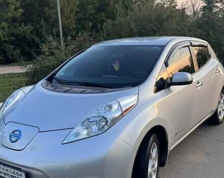 Ниссан Лиф 2016 в Харькове на Automoto.ua Серый Ниссан Лиф, объемом двигателя 0 л и пробегом 109 тыс. км за 7400 $, фото 1 на Automoto.ua