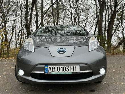 Сірий Ніссан Ліф, об'ємом двигуна 0 л та пробігом 106 тис. км за 8300 $, фото 1 на Automoto.ua