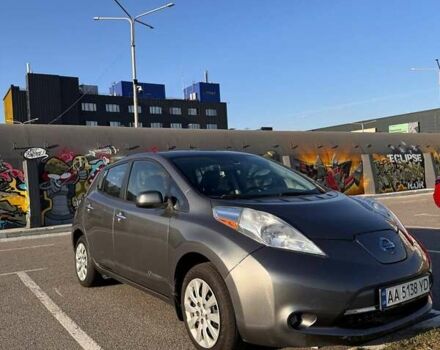 Сірий Ніссан Ліф, об'ємом двигуна 0 л та пробігом 160 тис. км за 6500 $, фото 1 на Automoto.ua