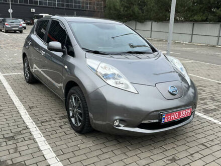 Серый Ниссан Лиф, объемом двигателя 0 л и пробегом 92 тыс. км за 8600 $, фото 1 на Automoto.ua