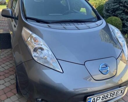 Сірий Ніссан Ліф, об'ємом двигуна 0 л та пробігом 125 тис. км за 8600 $, фото 1 на Automoto.ua