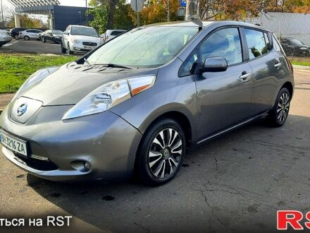 Сірий Ніссан Ліф, об'ємом двигуна 0 л та пробігом 139 тис. км за 5650 $, фото 1 на Automoto.ua