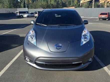 Серый Ниссан Лиф, объемом двигателя 0 л и пробегом 108 тыс. км за 8300 $, фото 1 на Automoto.ua