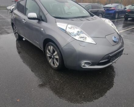 Ниссан Лиф 2017 в Бродах на Automoto.ua Серый Ниссан Лиф, объемом двигателя 0 л и пробегом 130 тыс. км за 8000 $, фото 1 на Automoto.ua