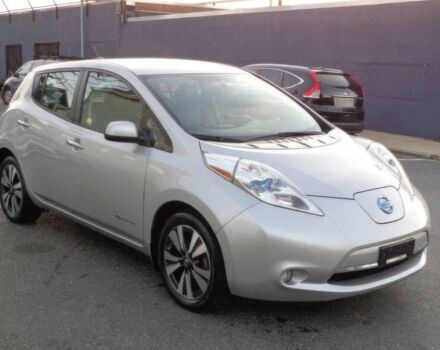 Серый Ниссан Лиф, объемом двигателя 0 л и пробегом 63 тыс. км за 3800 $, фото 1 на Automoto.ua