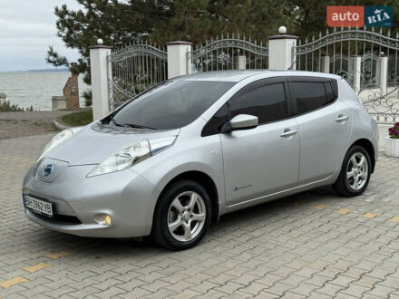 Сірий Ніссан Ліф, об'ємом двигуна 0 л та пробігом 53 тис. км за 6999 $, фото 1 на Automoto.ua