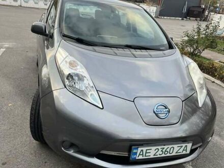 Серый Ниссан Лиф, объемом двигателя 0 л и пробегом 100 тыс. км за 7500 $, фото 1 на Automoto.ua