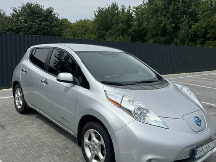 Сірий Ніссан Ліф, об'ємом двигуна 0 л та пробігом 90 тис. км за 7500 $, фото 1 на Automoto.ua