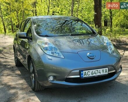 Серый Ниссан Лиф, объемом двигателя 0 л и пробегом 131 тыс. км за 8400 $, фото 1 на Automoto.ua