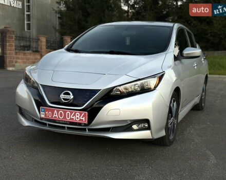 Серый Ниссан Лиф, объемом двигателя 0 л и пробегом 150 тыс. км за 10800 $, фото 1 на Automoto.ua