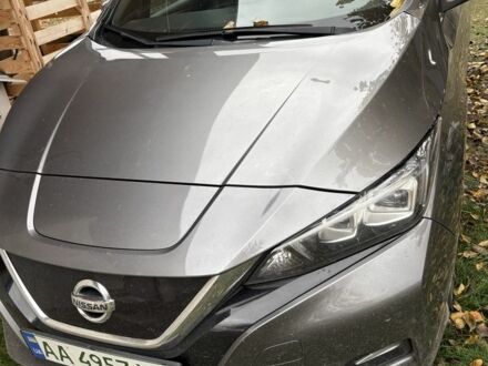 Серый Ниссан Лиф, объемом двигателя 0 л и пробегом 225 тыс. км за 9000 $, фото 1 на Automoto.ua