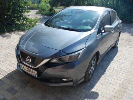 Сірий Ніссан Ліф, об'ємом двигуна 0 л та пробігом 483 тис. км за 9000 $, фото 1 на Automoto.ua