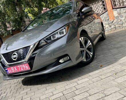 Серый Ниссан Лиф, объемом двигателя 0 л и пробегом 164 тыс. км за 10900 $, фото 1 на Automoto.ua