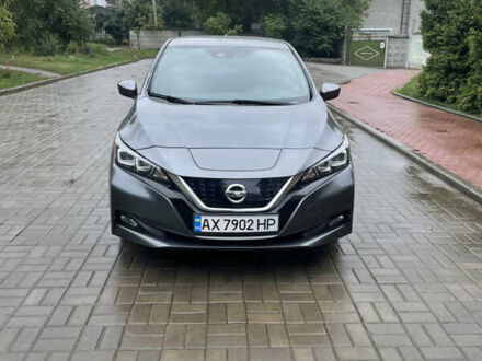 Серый Ниссан Лиф, объемом двигателя 0 л и пробегом 23 тыс. км за 26800 $, фото 1 на Automoto.ua