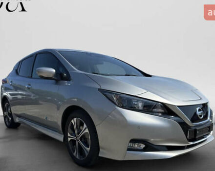 Серый Ниссан Лиф, объемом двигателя 0 л и пробегом 145 тыс. км за 12750 $, фото 1 на Automoto.ua