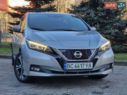 Сірий Ніссан Ліф, об'ємом двигуна 0 л та пробігом 95 тис. км за 13100 $, фото 1 на Automoto.ua