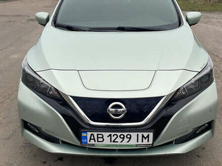 Серый Ниссан Лиф, объемом двигателя 0 л и пробегом 120 тыс. км за 12500 $, фото 1 на Automoto.ua