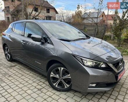 Сірий Ніссан Ліф, об'ємом двигуна 0 л та пробігом 144 тис. км за 12699 $, фото 1 на Automoto.ua