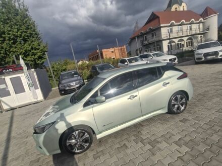 Ниссан Лиф 2018 в Ужгороде на Automoto.ua Серый Ниссан Лиф, объемом двигателя 0 л и пробегом 115 тыс. км за 11500 $, фото 1 на Automoto.ua