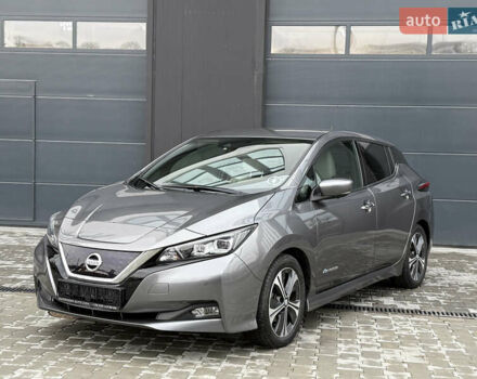 Серый Ниссан Лиф, объемом двигателя 0 л и пробегом 85 тыс. км за 12900 $, фото 1 на Automoto.ua