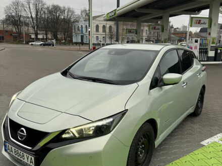 Серый Ниссан Лиф, объемом двигателя 0 л и пробегом 160 тыс. км за 14575 $, фото 1 на Automoto.ua