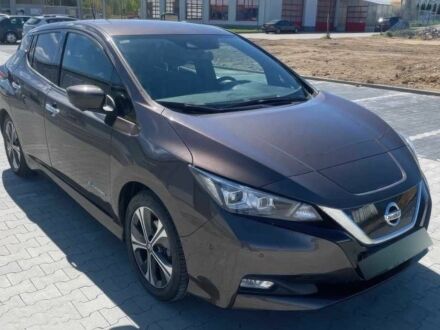 Ниссан Лиф 2018 в Кривом Роге на Automoto.ua Серый Ниссан Лиф, объемом двигателя 0 л и пробегом 78 тыс. км за 5600 $, фото 1 на Automoto.ua