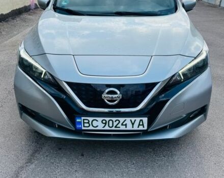 Сірий Ніссан Ліф, об'ємом двигуна 0 л та пробігом 93 тис. км за 12300 $, фото 1 на Automoto.ua