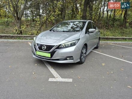 Серый Ниссан Лиф, объемом двигателя 0 л и пробегом 35 тыс. км за 15700 $, фото 1 на Automoto.ua