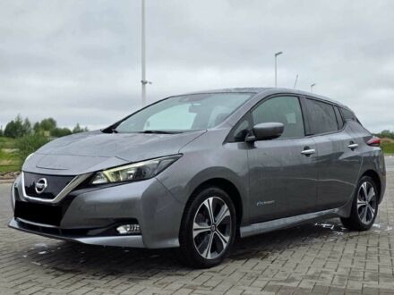 Ниссан Лиф 2019 в Киеве на Automoto.ua Серый Ниссан Лиф, объемом двигателя 0 л и пробегом 110 тыс. км за 8200 $, фото 1 на Automoto.ua